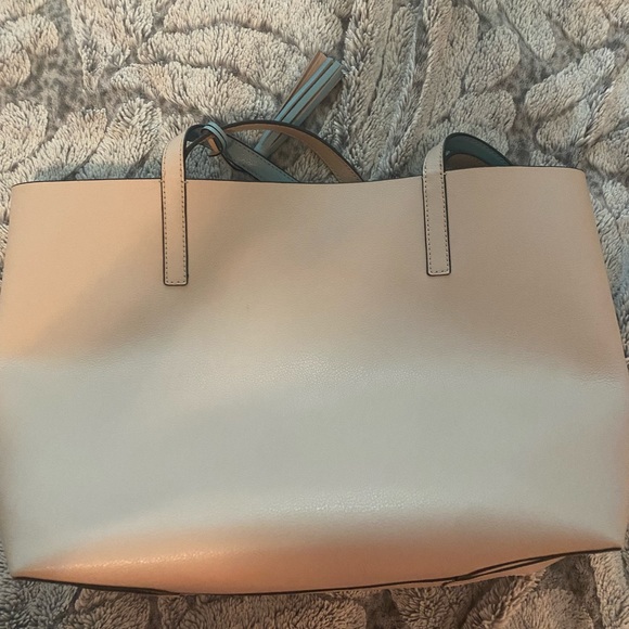 Kate Spade Tote - Picture 2 of 6
